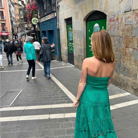 Meet your Posher, Laurrie - Picture 4 of 7